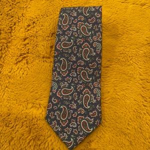 Brooks Brothers paisley red and navy blue Tie